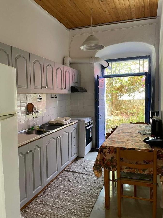 Veneto'S Garden Apartment Kardhamili Luaran gambar